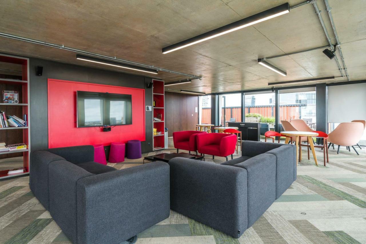 Hashtag Aldgate Campus Accommodation Londres Exterior foto